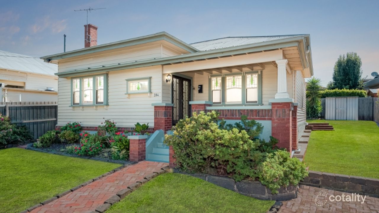 3-bedroom house at 284 Autumn Street, Manifold Heights, VIC 3218, , Victoria