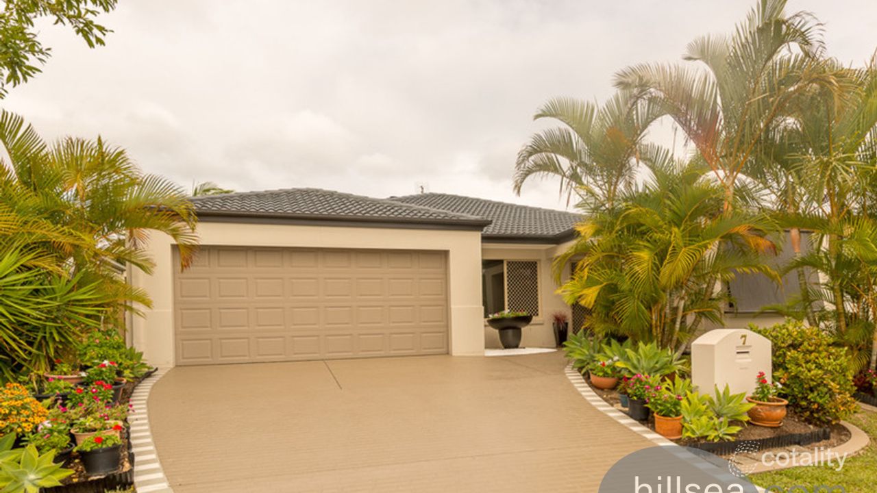 3-bedroom house at 7 Oxbridge Chase, Arundel, QLD 4214, Gold Coast, Queensland