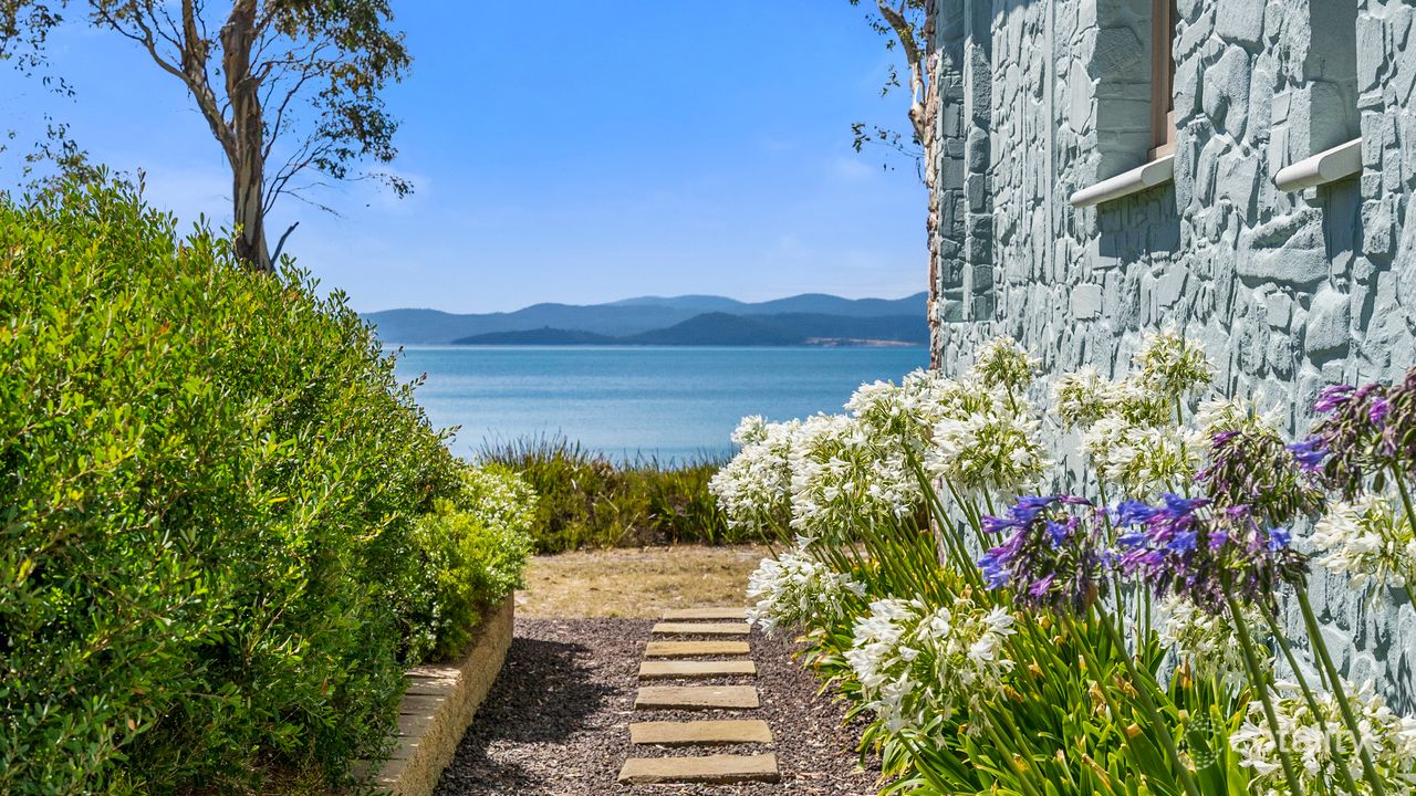 2-bedroom house at 27 Turners Road, Saltwater River, TAS 7186, Tasman, Tasmania
