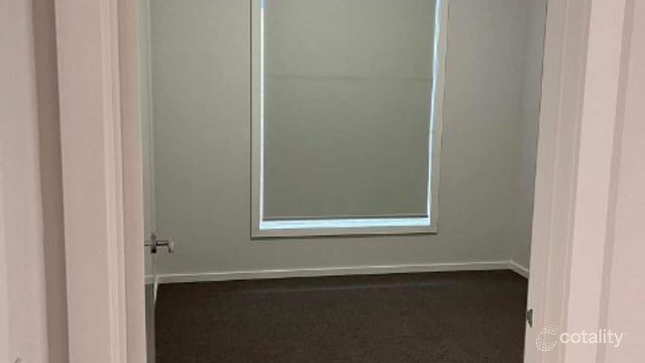 4-bedroom house at 5 Pippen Loop, Deanside, VIC 3336, Melton Council, Victoria