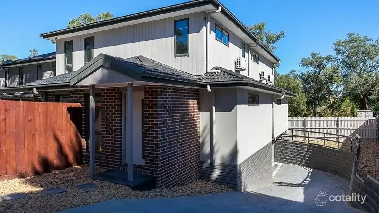 2-bedroom unit at 5/2 Old Lilydale Road, Ringwood East, VIC 3135, Maroondah, Victoria