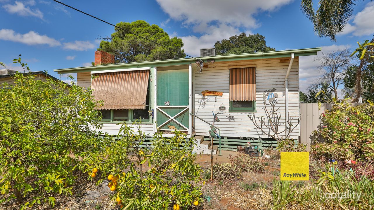 2-bedroom house at 9 Laurel Street, Red Cliffs, VIC 3496, Mildura Council, Victoria