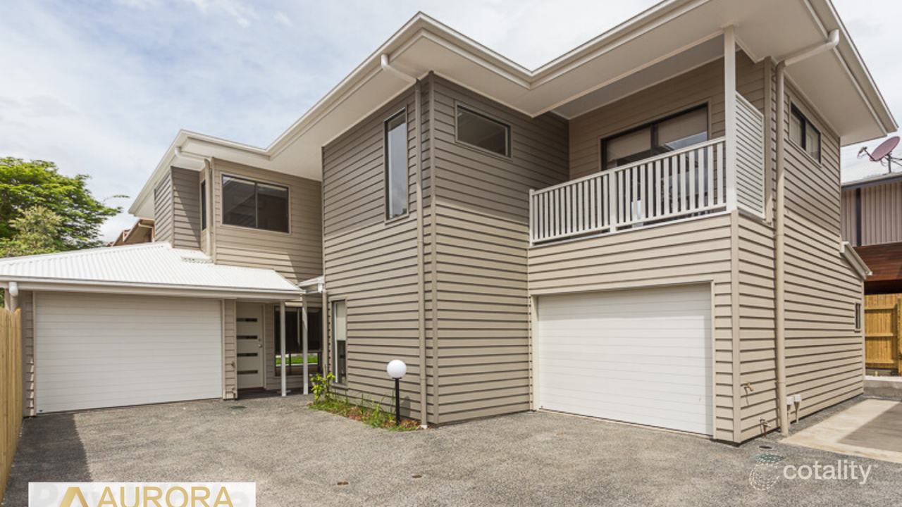3-bedroom unit at 2/3 Newton Street, Coorparoo, QLD 4151, Brisbane, Queensland