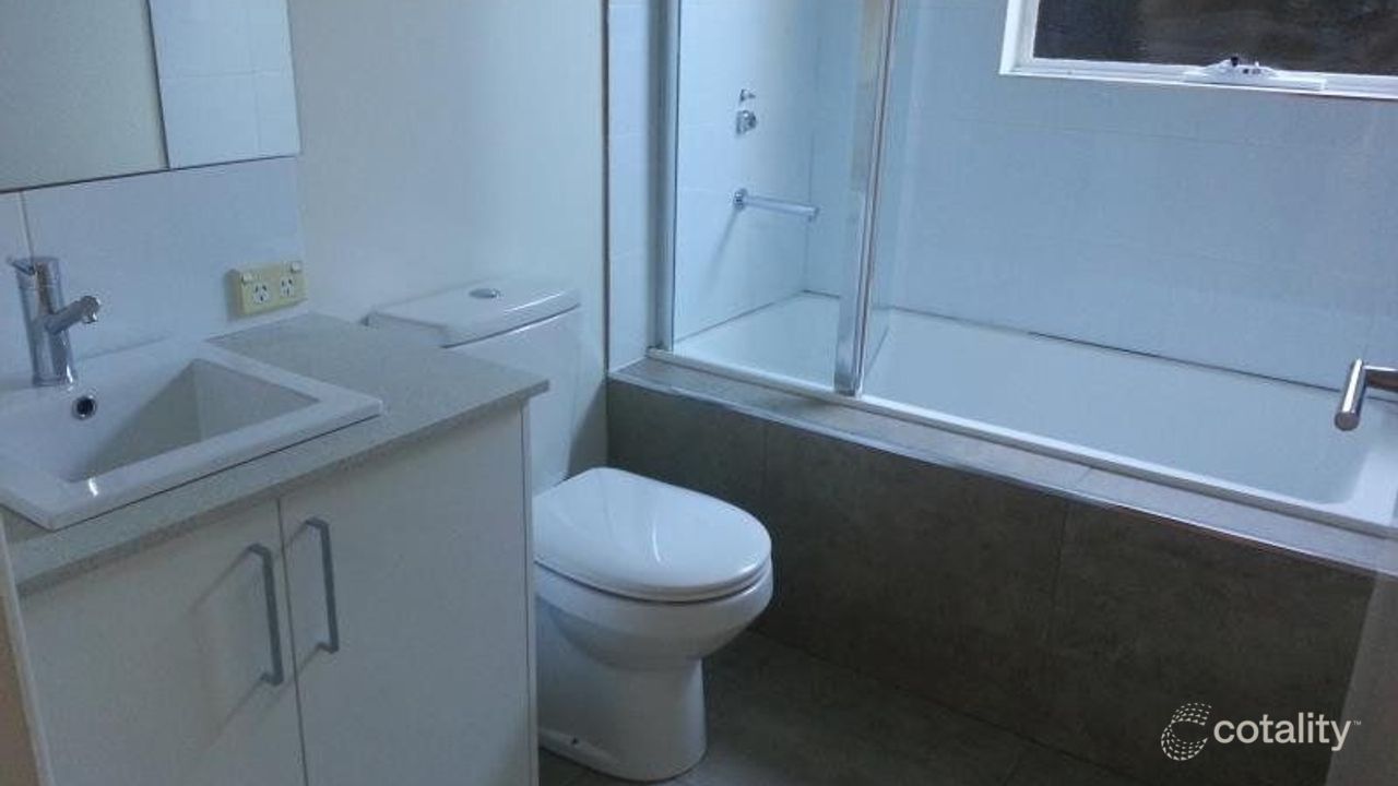 3-bedroom unit at 1/20 Bedford Road, Ringwood, VIC 3134, Maroondah, Victoria