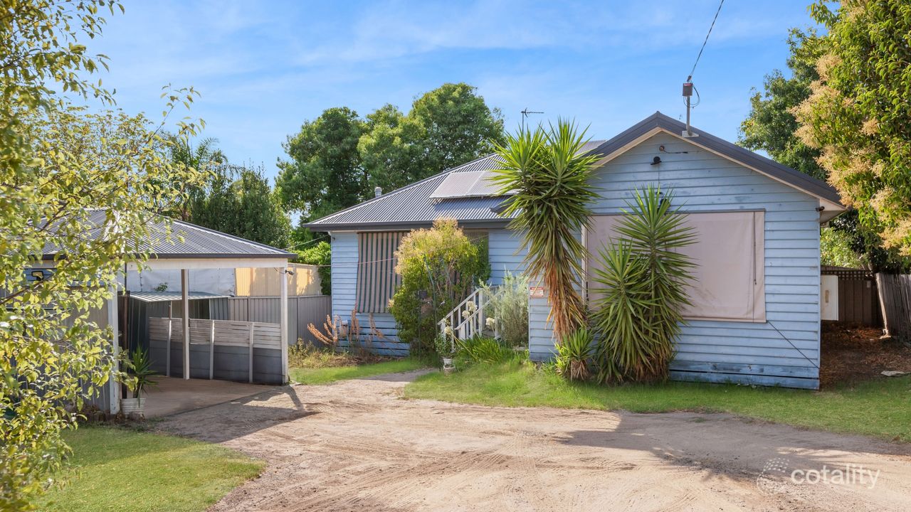 3-bedroom house at 19 Chisholm Crescent, Seymour, VIC 3660, Mitchell Council, Victoria