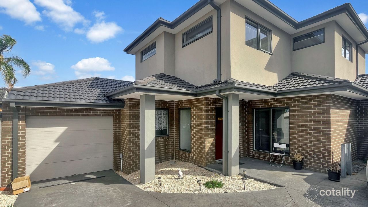 8-bedroom house at 2/21 Alexander Avenue, Oakleigh East, VIC 3166, Monash, Victoria