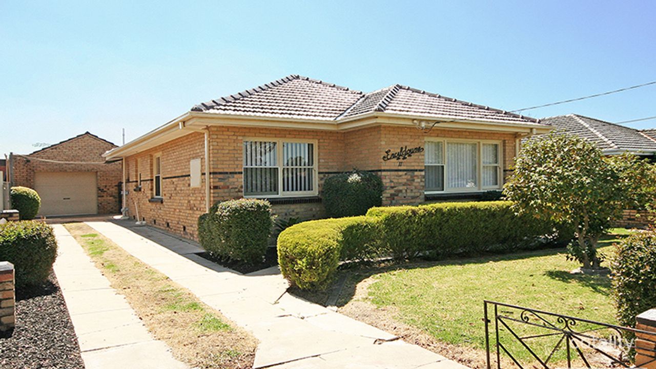 3-bedroom house at 11 Stawell Street, Cranbourne, VIC 3977, Casey, Victoria