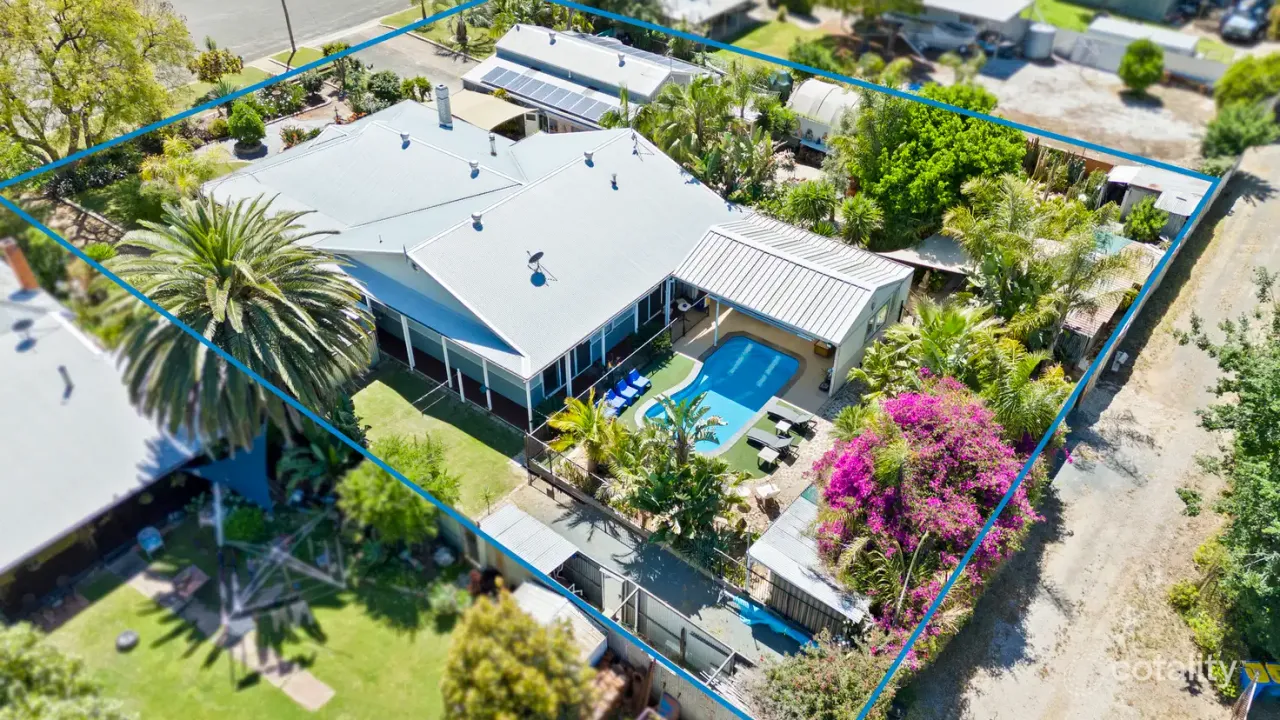 3-bedroom house at 18 Browne Street, Tocumwal, NSW 2714, Berrigan, New South Wales