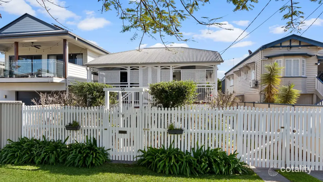 4-bedroom house at 35 Victoria Avenue, Woody Point, QLD 4019, Moreton Bay, Queensland