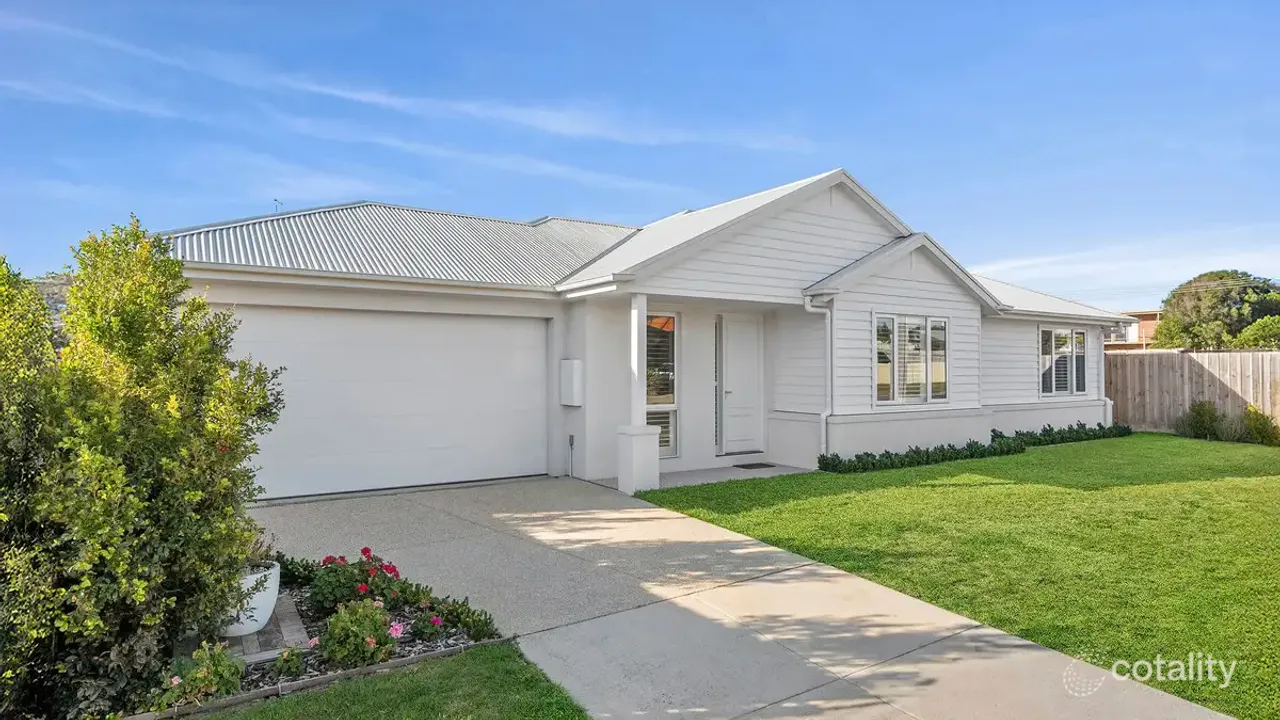 3-bedroom house at 39 Patterson Street, Safety Beach, VIC 3936, Mornington Peninsula Council, Victoria