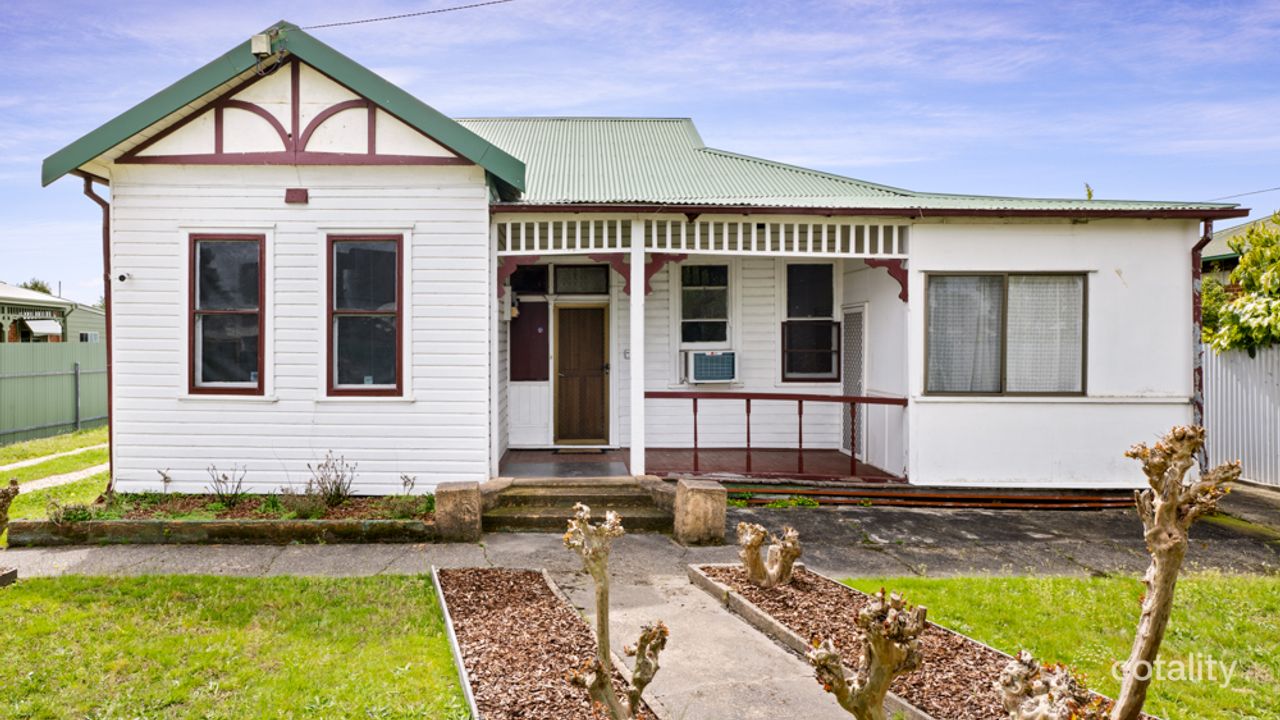 5-bedroom house at 358 Fallon Street, North Albury, NSW 2640, Albury Council, New South Wales