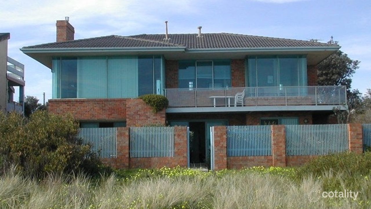 4-bedroom unit at 4/184 Nepean Highway, Aspendale, VIC 3195, Kingston Council, Victoria