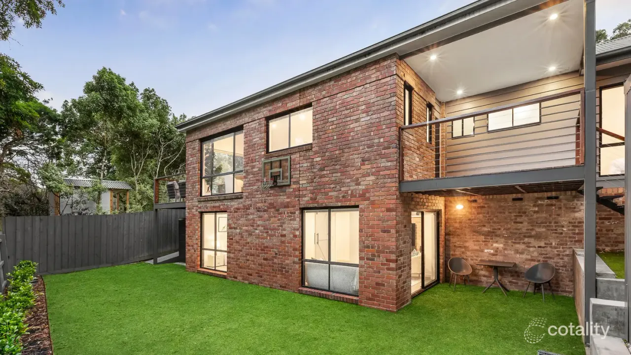 4-bedroom house at 33 Velma Grove, Ringwood East, VIC 3135, Maroondah, Victoria
