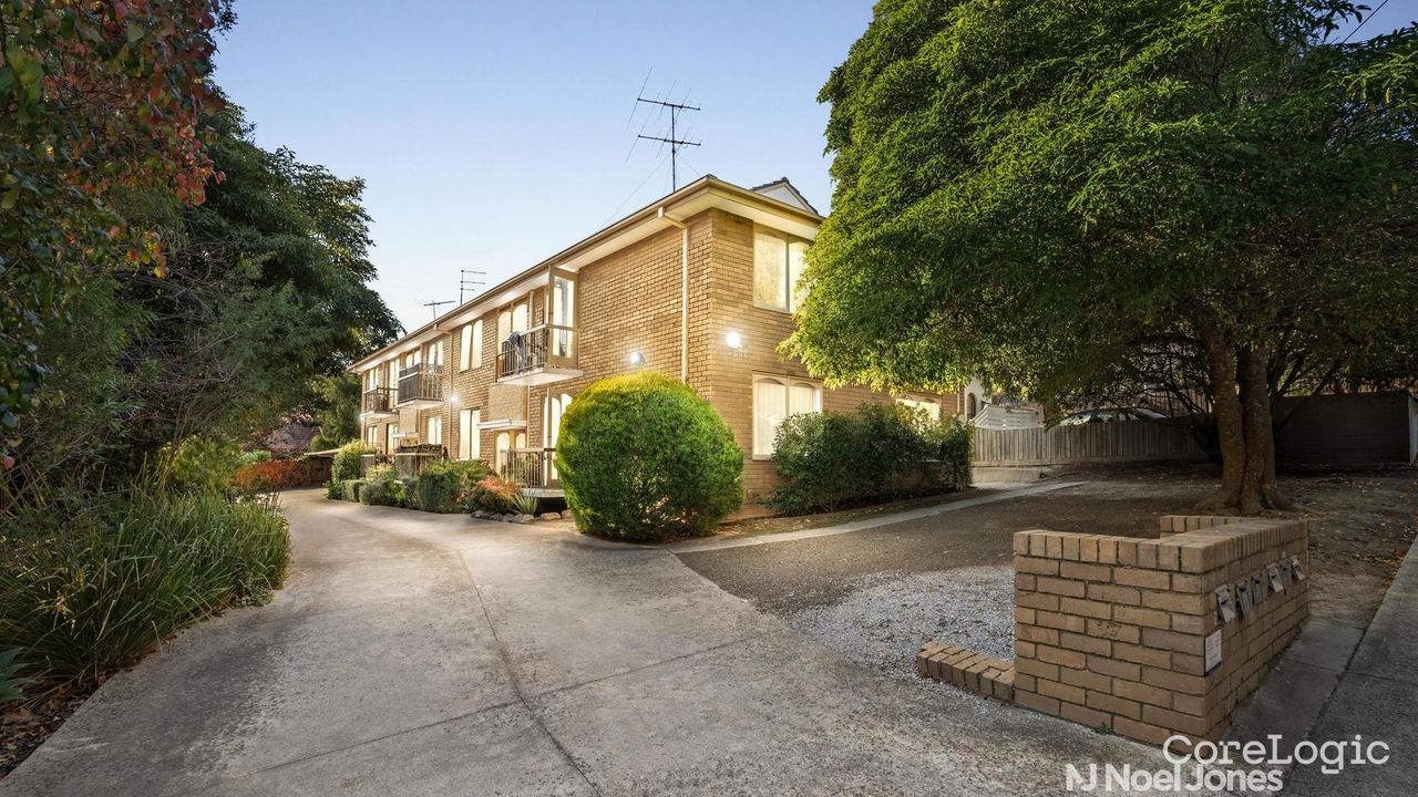 2-bedroom unit at 1/5 Firth Street, Manningham Council, Victoria