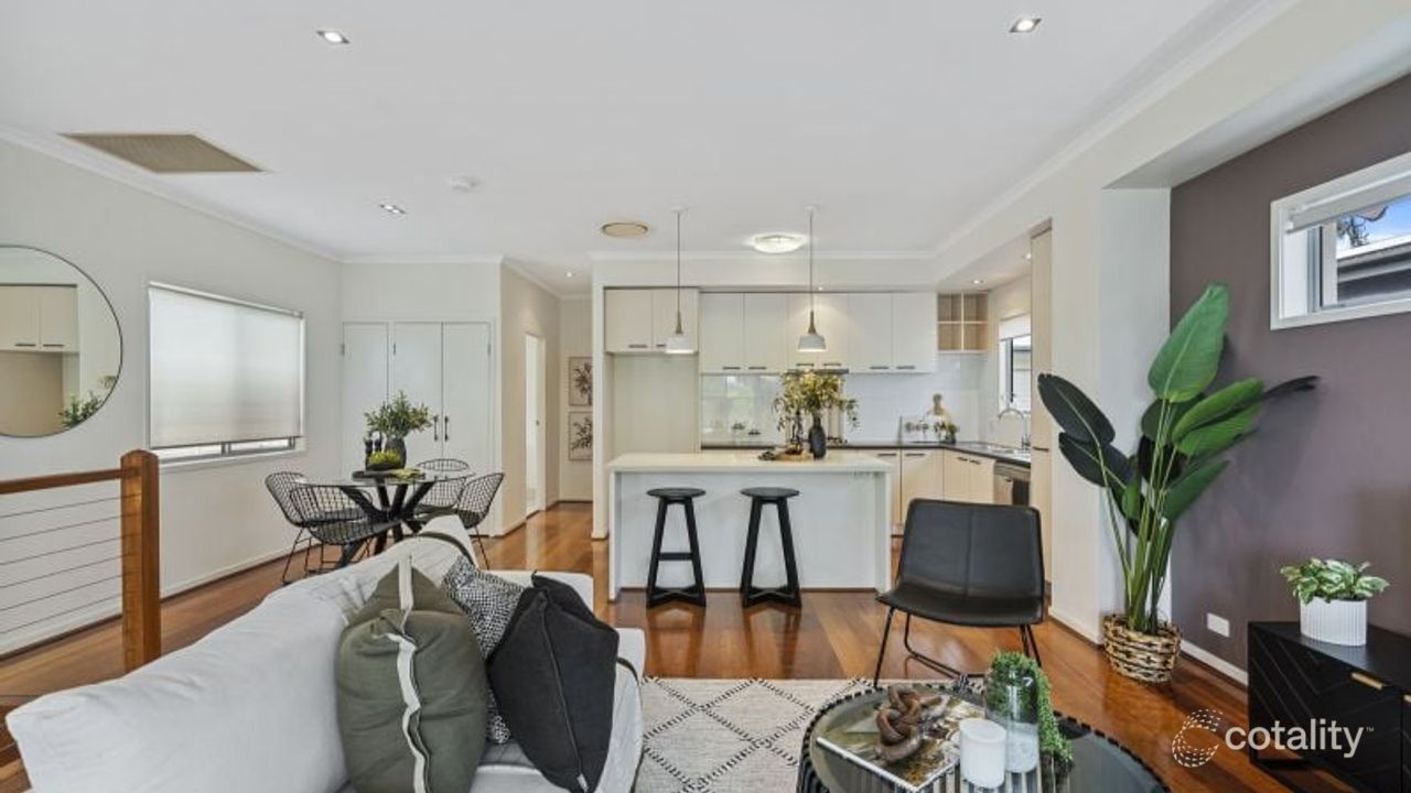 3-bedroom unit at 1/106 Gainsborough Street, Moorooka, QLD 4105, Brisbane, Queensland