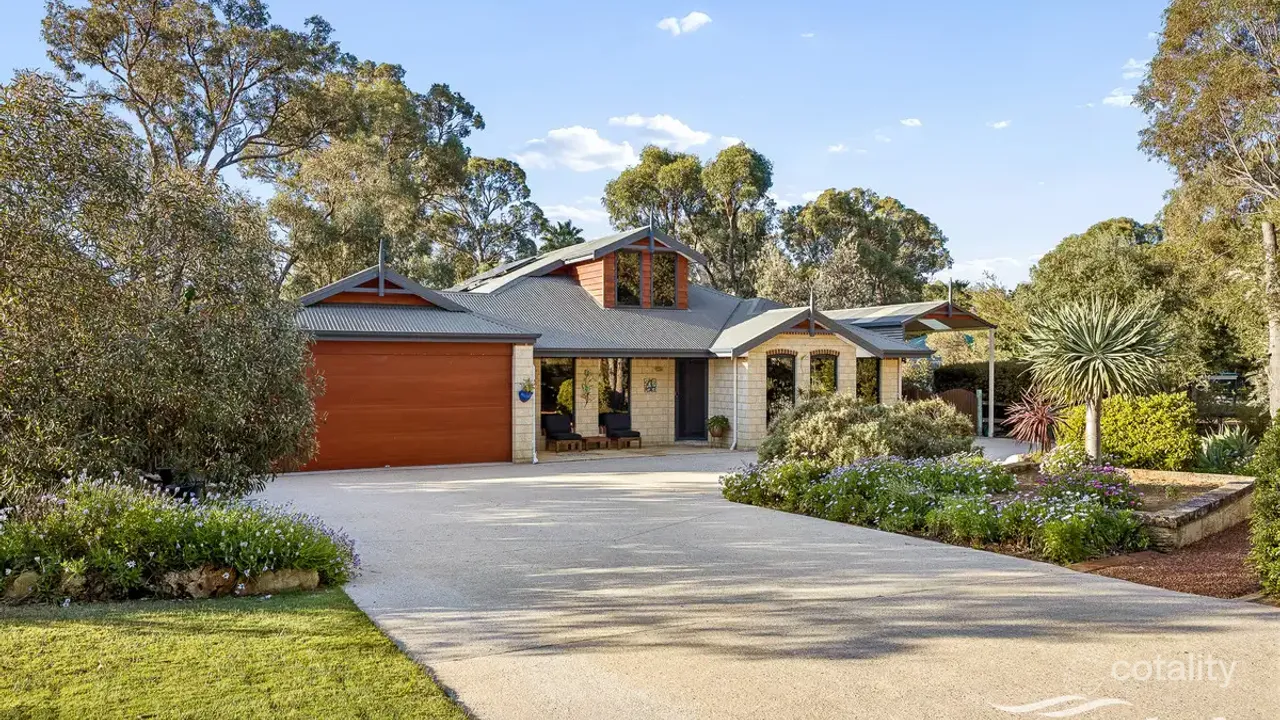 4-bedroom house at 4 Tuckey Place, Golden Bay, WA 6174, Rockingham, Western Australia
