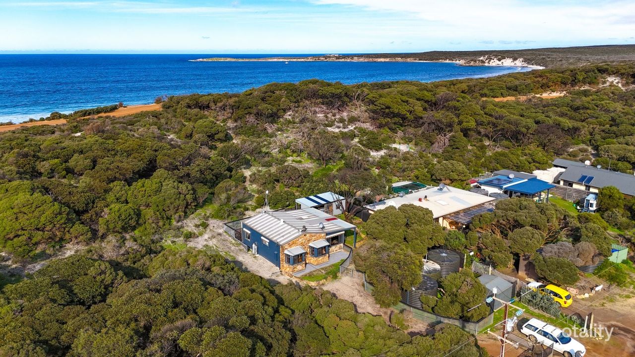 2-bedroom house at 35 Crabb Road, Vivonne Bay, SA 5223, Kangaroo Island, South Australia
