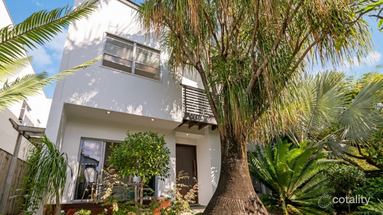 5-bedroom house at 1 Reach Place, Bulimba, QLD 4171, Brisbane Council, Queensland