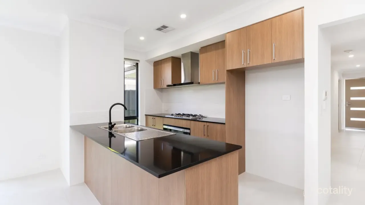 5-bedroom house at 21 Asbury Road, Madora Bay, WA 6210, Mandurah, Western Australia