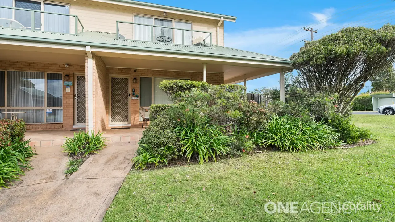 2-bedroom unit at 3/42 Elizabeth Drive, Vincentia, NSW 2540, Shoalhaven, New South Wales