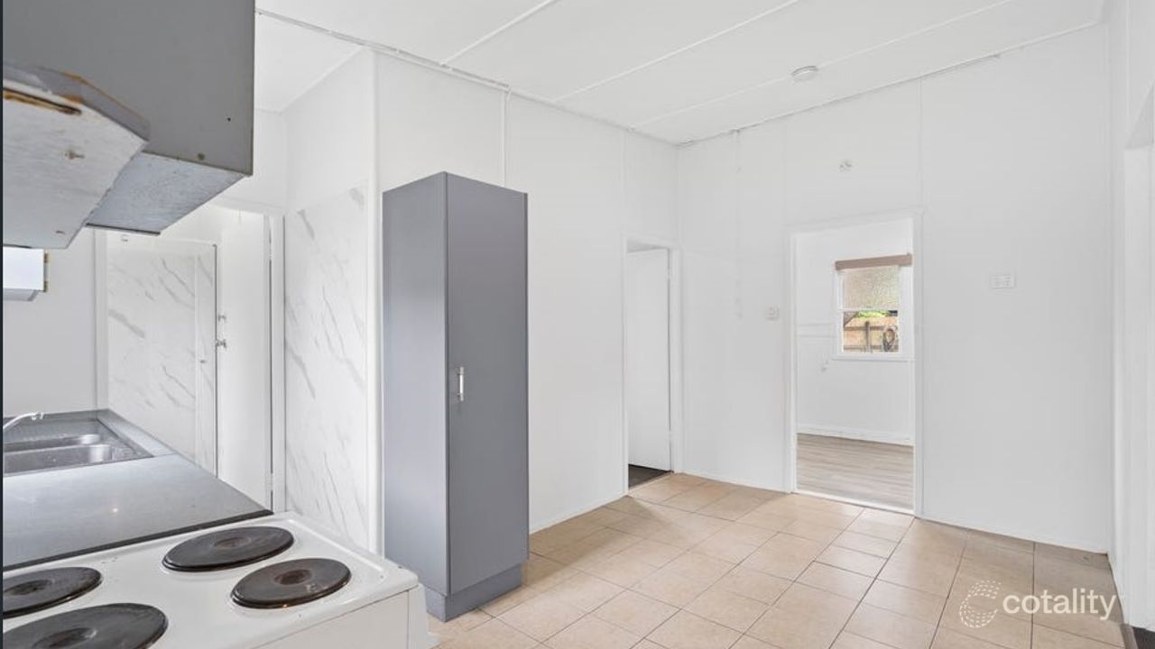 3-bedroom house at 13 Patricia Avenue, Woodridge, QLD 4114, Logan, Queensland