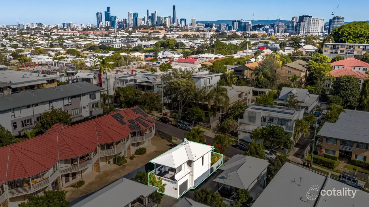 2-bedroom unit at 1/27 Riddell Street, Bulimba, QLD 4171, Brisbane, Queensland