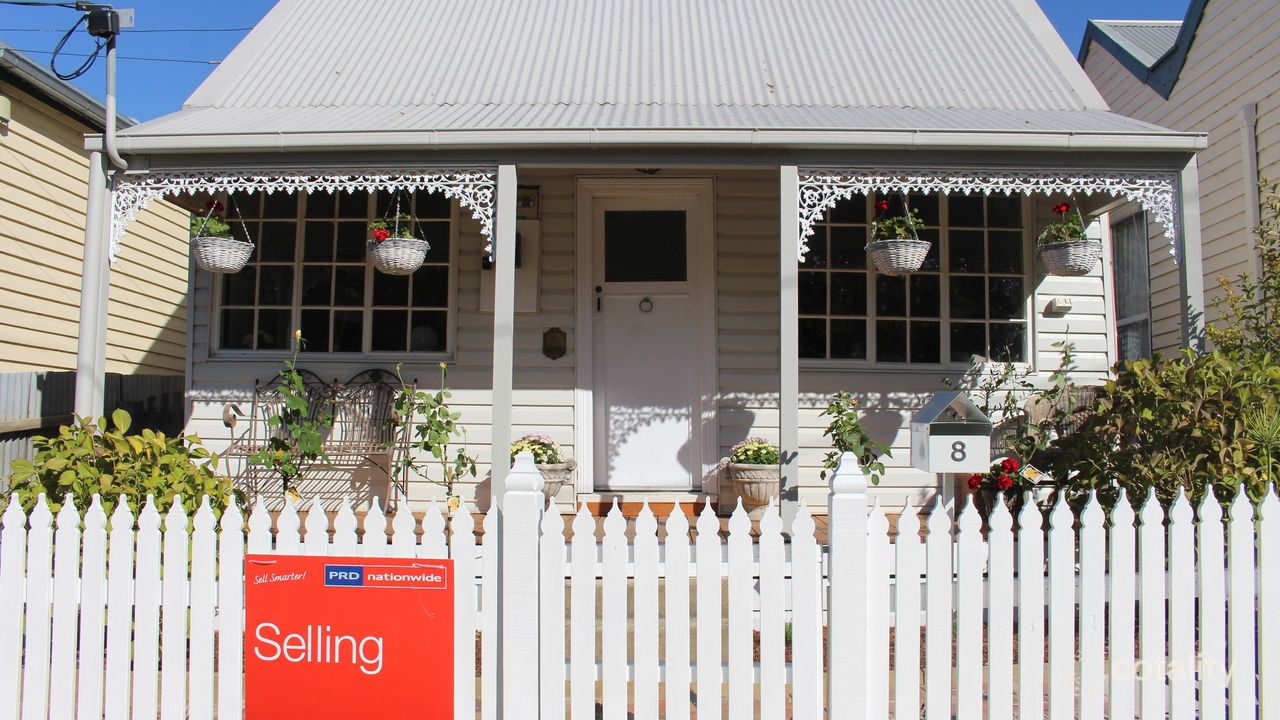 2-bedroom house at 8 Raglan Street, Creswick, VIC 3363, Hepburn Council, Victoria