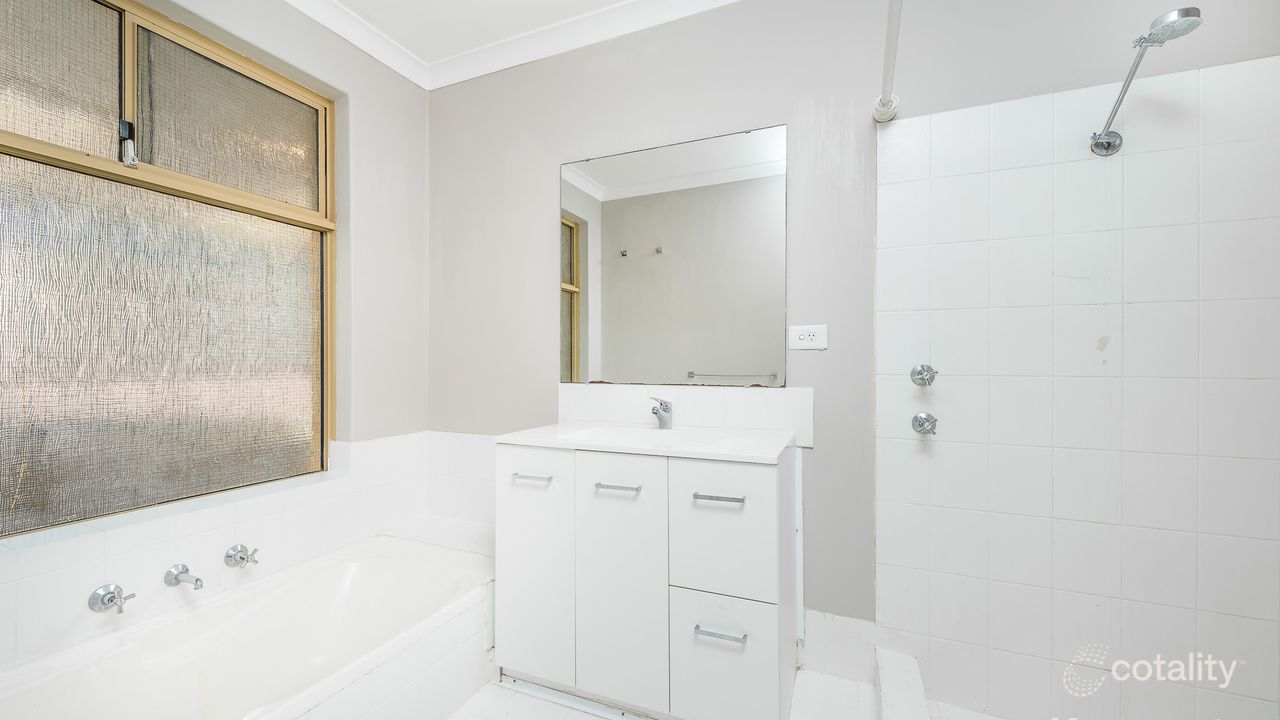 3-bedroom unit at 11B Bishops Close, Quinns Rocks, WA 6030, Wanneroo Council, Western Australia