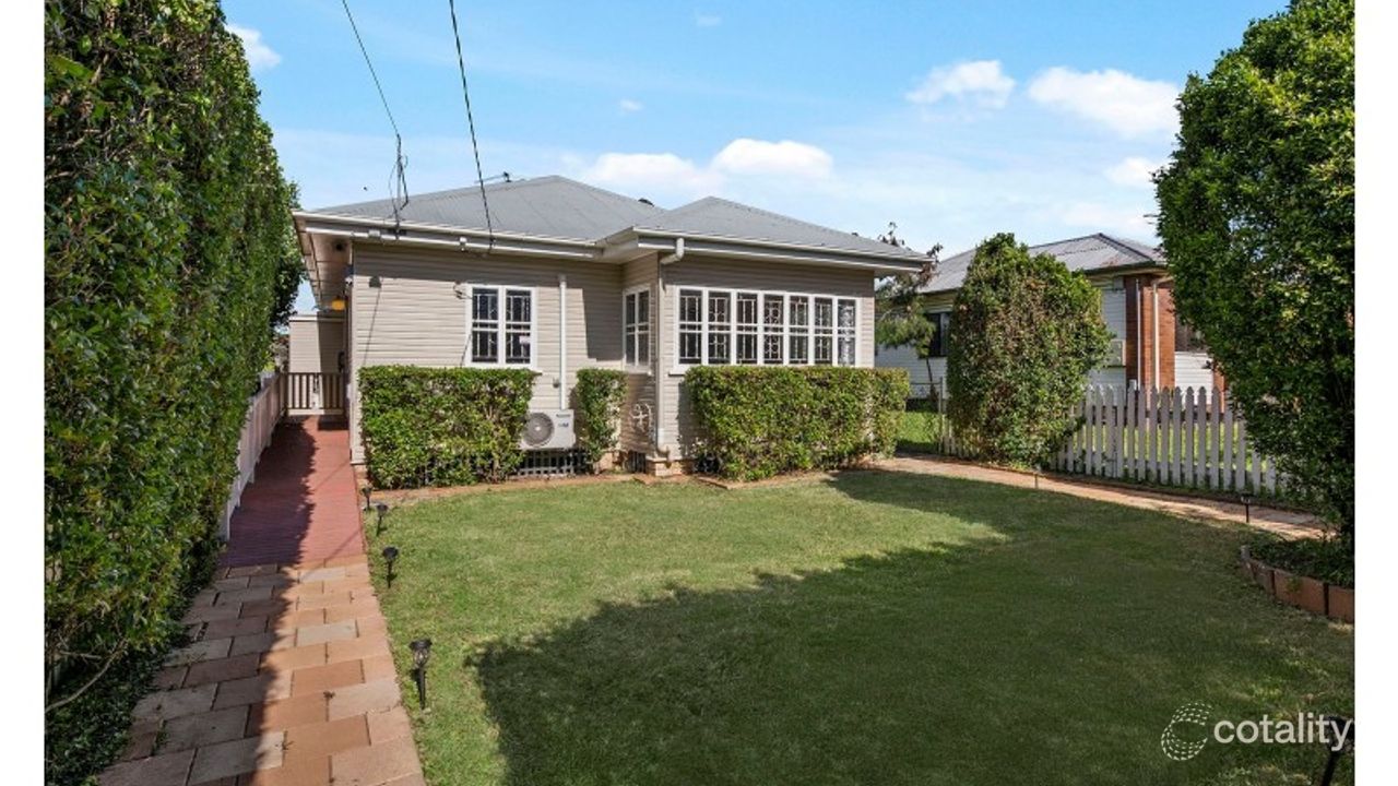 2-bedroom house at 8 Alexander Street, Zillmere, QLD 4034, Brisbane Council, Queensland