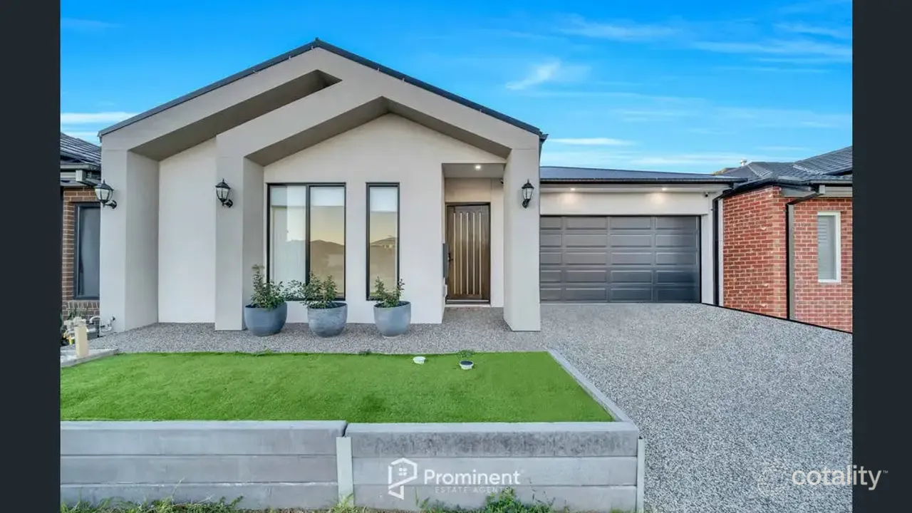 4-bedroom house at 17 Naples Avenue, Berwick, VIC 3806, Casey, Victoria