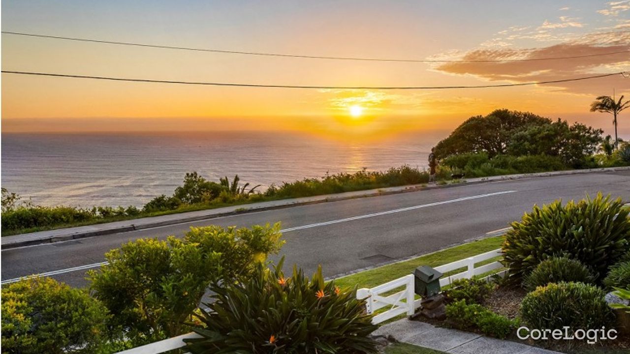 5-bedroom house at 52 Edgecliffe Boulevard, Northern Beaches Council, New South Wales
