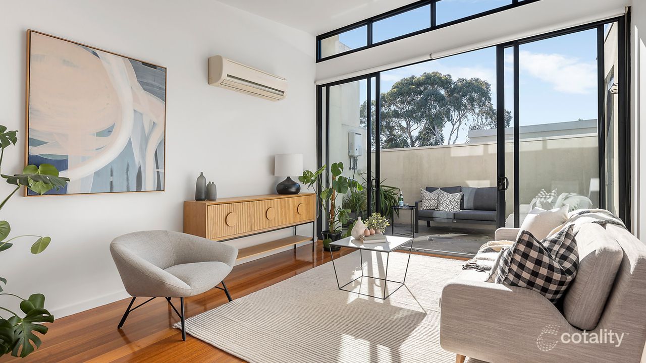 2-bedroom unit at 9/421 Tooronga Road, Hawthorn East, VIC 3123, Boroondara, Victoria