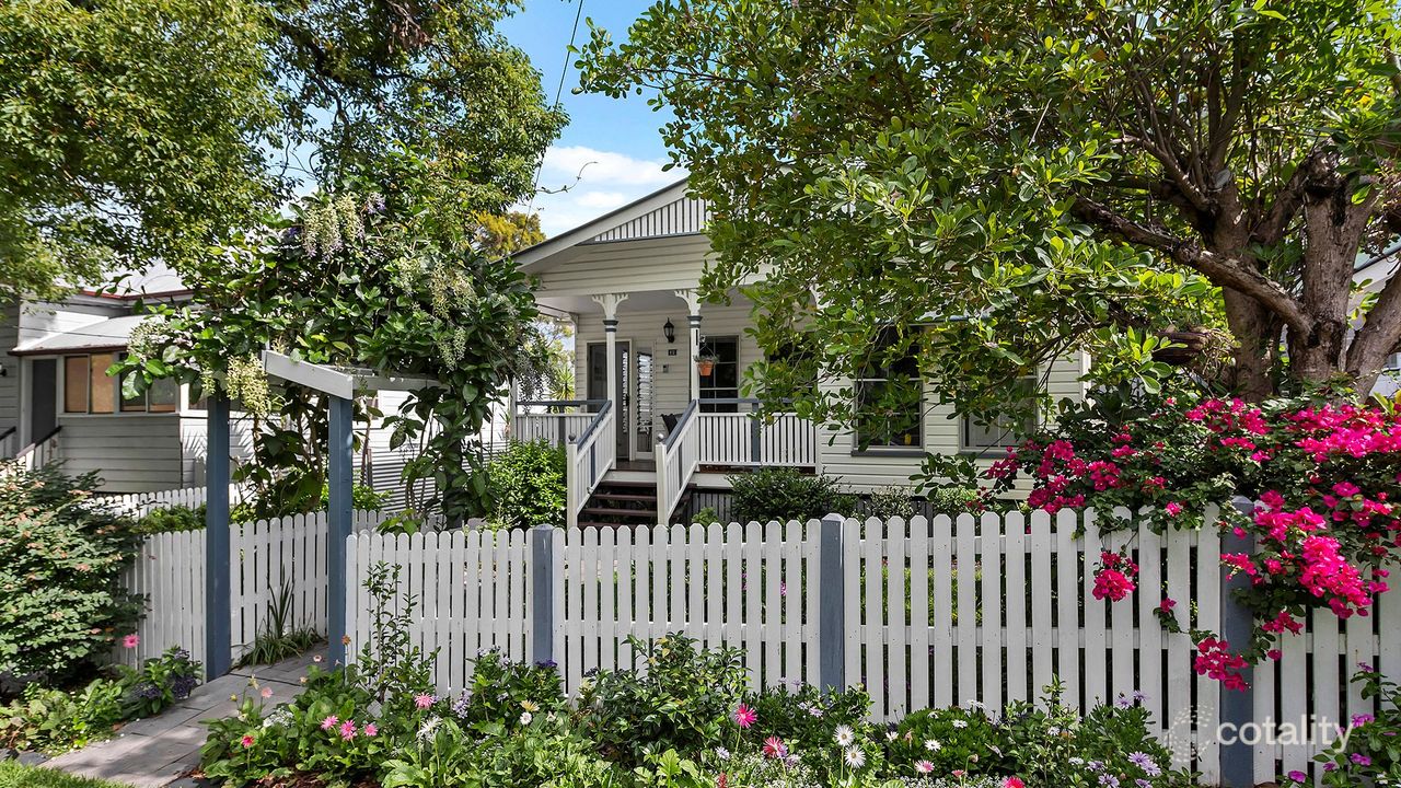 3-bedroom house at 12 Mortlake Road, Graceville, QLD 4075, Brisbane Council, Queensland