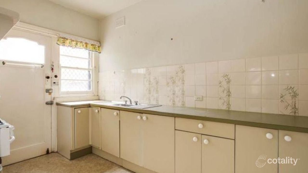 2-bedroom unit at 559 Orrong Road, Armadale, VIC 3143, Stonnington, Victoria