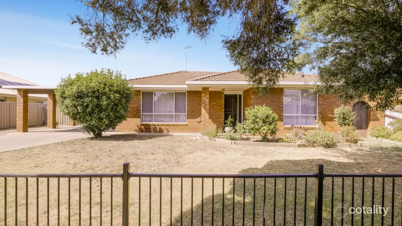 3-bedroom house at 37 Waller Street, Benalla, VIC 3672, Benalla Council, Victoria