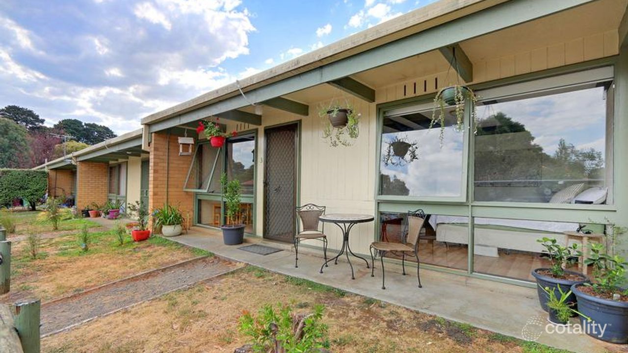 2-bedroom unit at 3/32 Liverpool Road, Kilsyth, VIC 3137, Yarra Ranges, Victoria