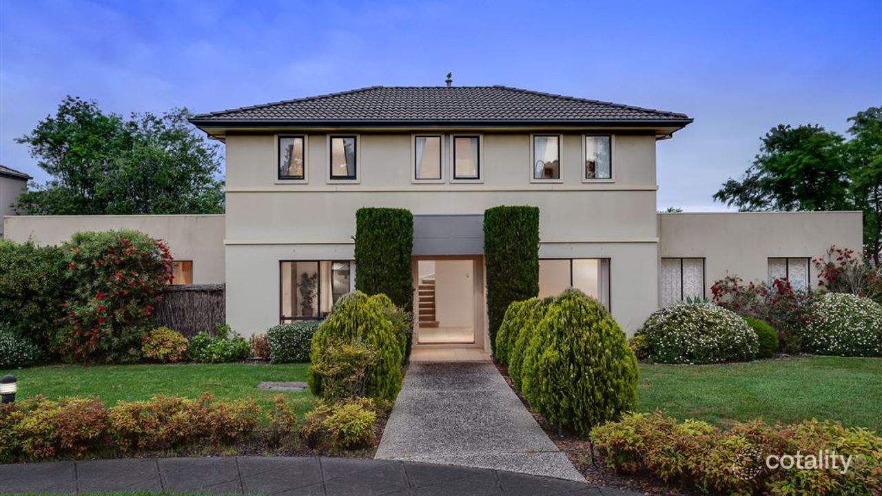 3-bedroom unit at 72 Sovereign Manors Crescent, Rowville, VIC 3178, Knox, Victoria