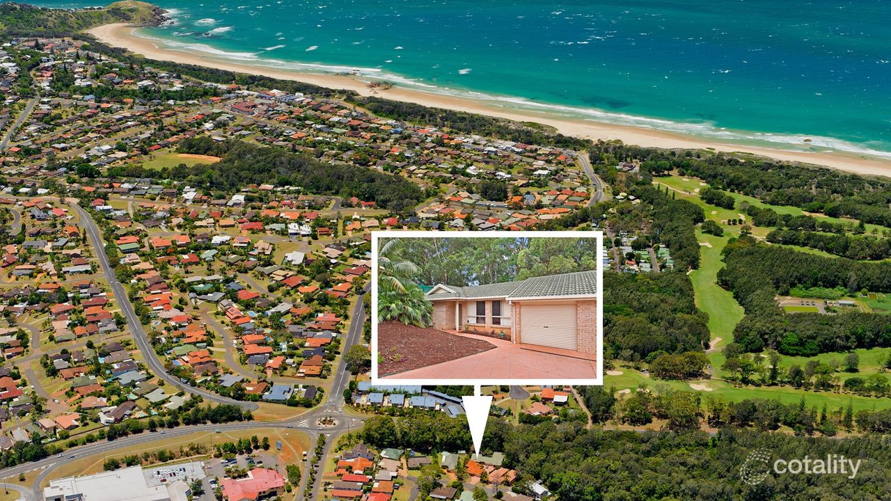 3-bedroom unit at 2/19 Eugowra Close, Port Macquarie, NSW 2444, Port Macquarie-Hastings Council, New South Wales