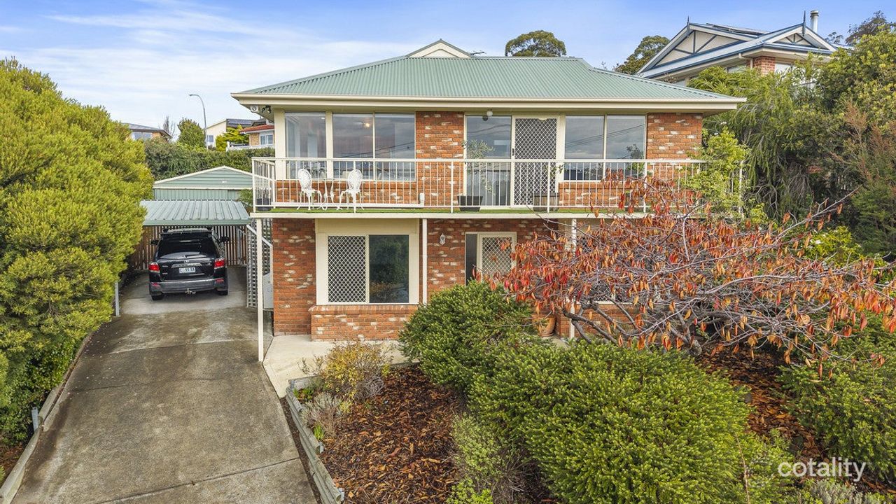 3-bedroom house at 24 Jindabyne Road, Kingston Beach, TAS 7050, Kingborough, Tasmania