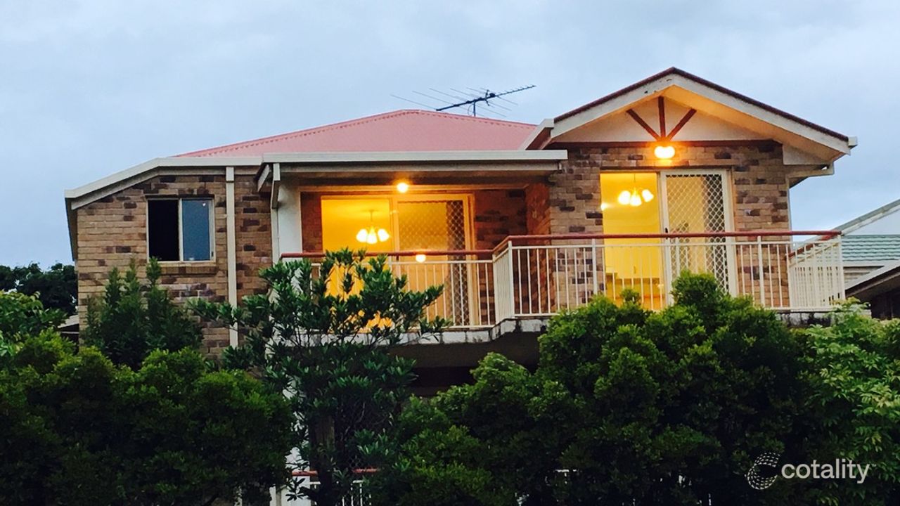 2-bedroom unit at 5/30 Noela Street, Coorparoo, QLD 4151, Brisbane, Queensland