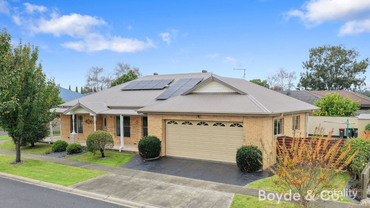 3-bedroom house at 36 Davey Drive, Drouin, VIC 3818, Baw Baw, Victoria