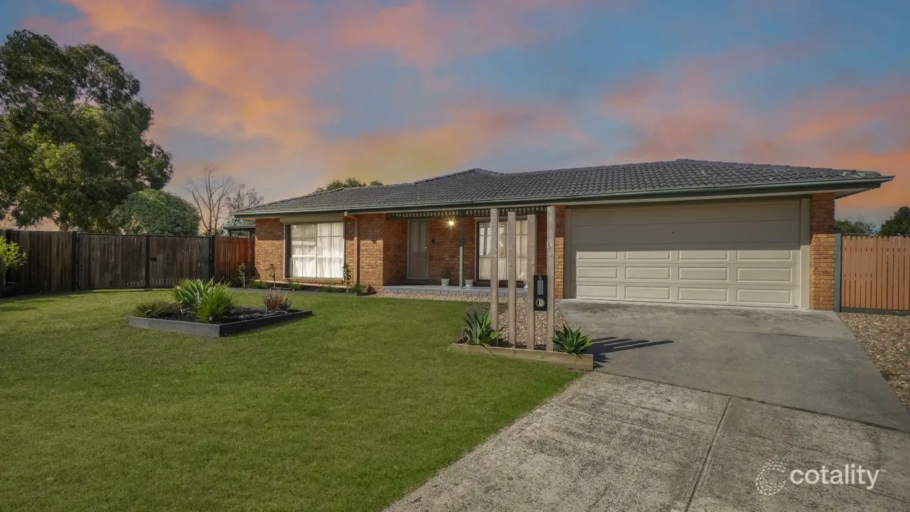 5-bedroom house at 5 Jan Maree Court, Pakenham, VIC 3810, Cardinia Council, Victoria