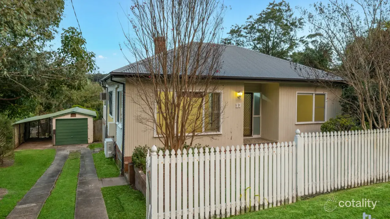 3-bedroom house at 17 Tennent Road, Mount Hutton, NSW 2290, Lake Macquarie Council, New South Wales