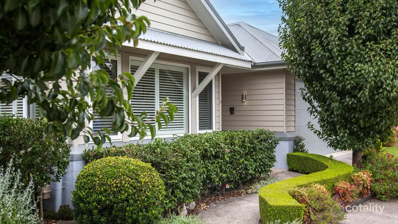 3-bedroom unit at 2/1-29 Lodge Road, Bowral, NSW 2576, Wingecarribee Council, New South Wales