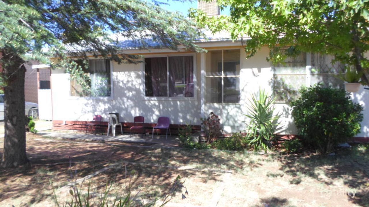 3-bedroom house at 95 George Street, Robinvale, VIC 3549, Swan Hill Council, Victoria