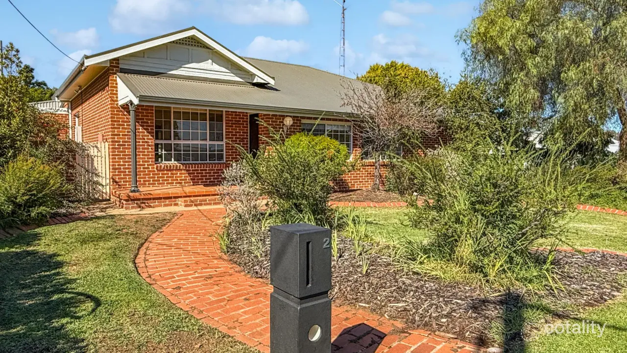 3-bedroom house at 2 Belah Street, Leeton, NSW 2705, Leeton Council, New South Wales