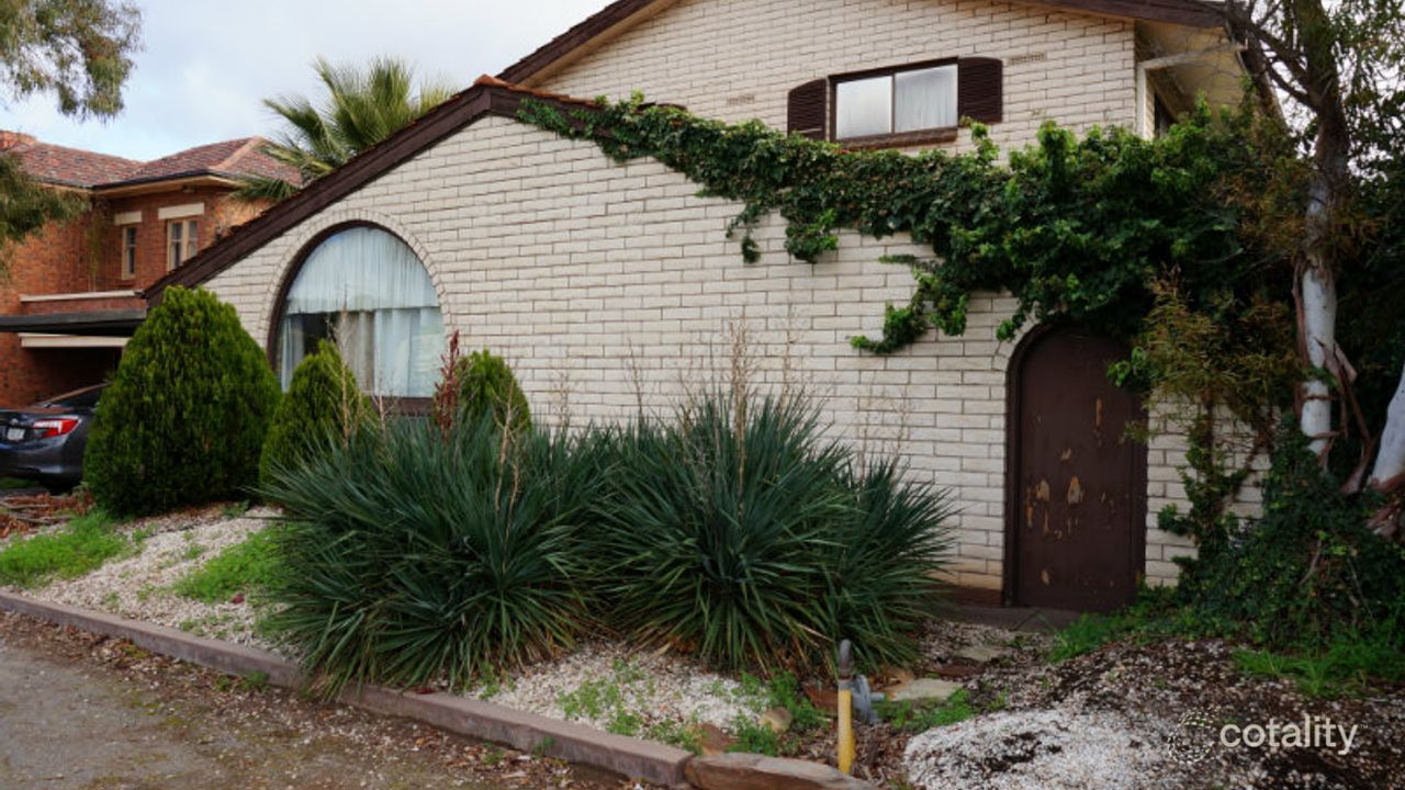 4-bedroom unit at 1/498 Goodwood Road, Cumberland Park, SA 5041, Mitcham Council, South Australia