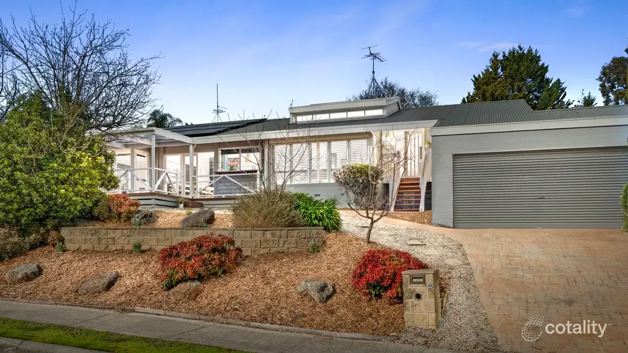 4-bedroom house at 24 Balmoral Circuit, Eltham, VIC 3095, Nillumbik, Victoria