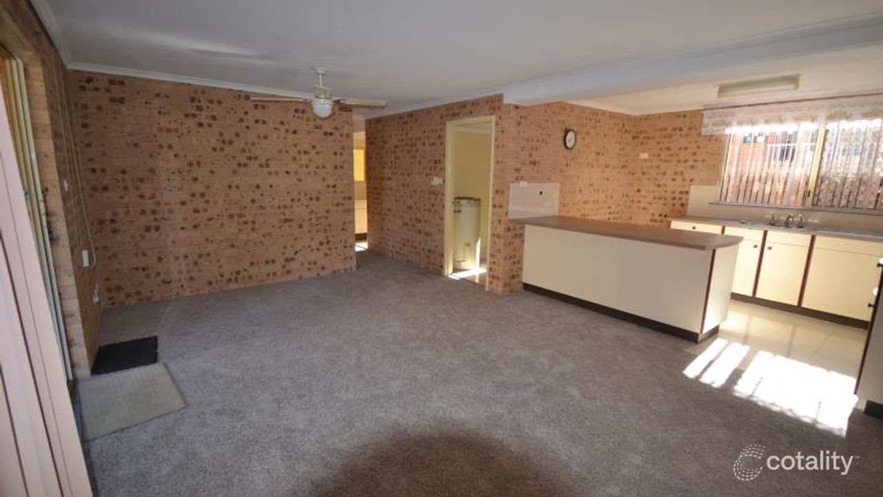 3-bedroom unit at 3/16 Crisallen Street, Port Macquarie, NSW 2444, Port Macquarie-Hastings, New South Wales