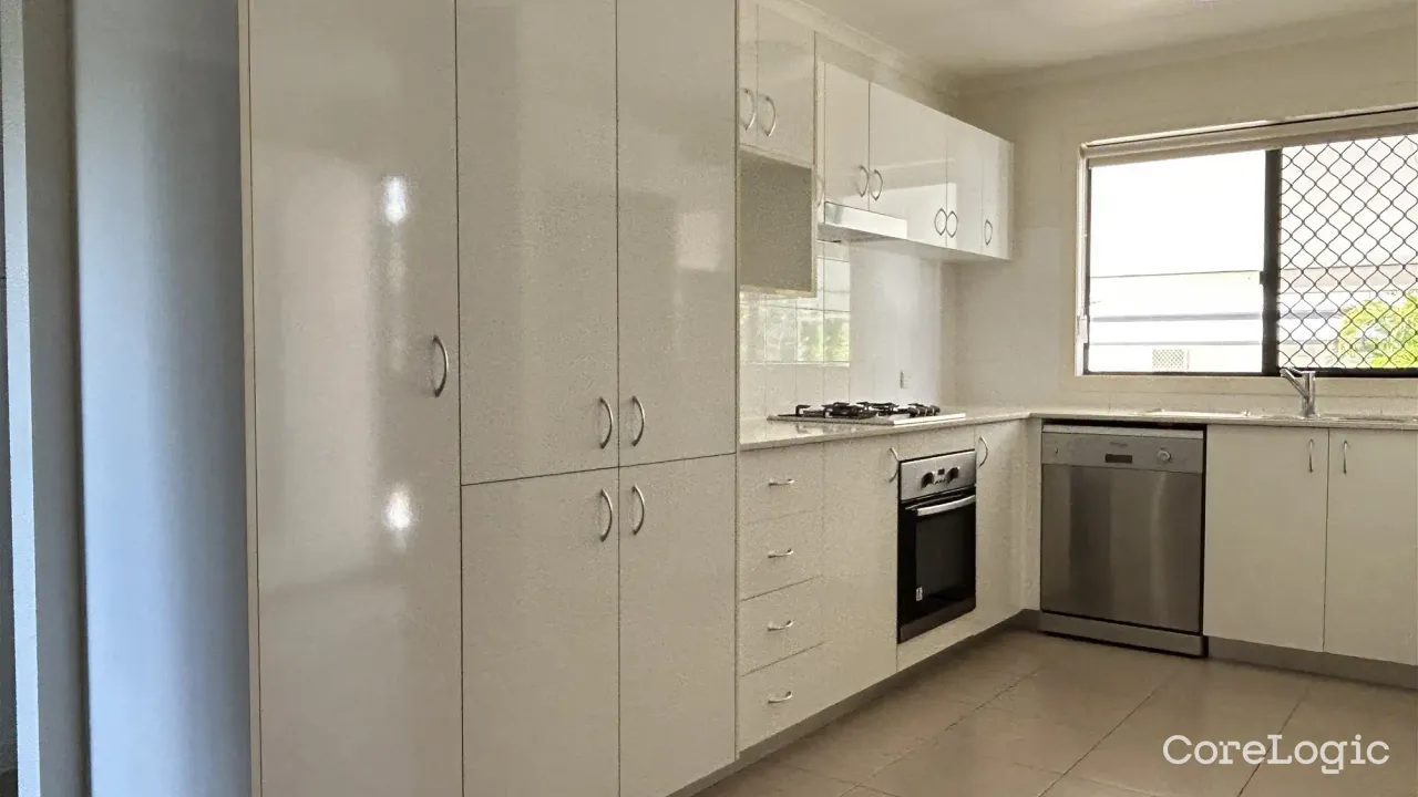 2-bedroom unit at 11/3 Mckenzie Street, Isaac Council, Queensland